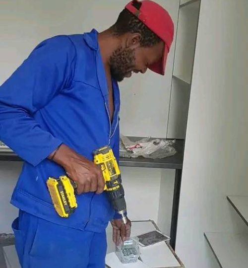 335184869_1321287961765565_7977815927768033681_n